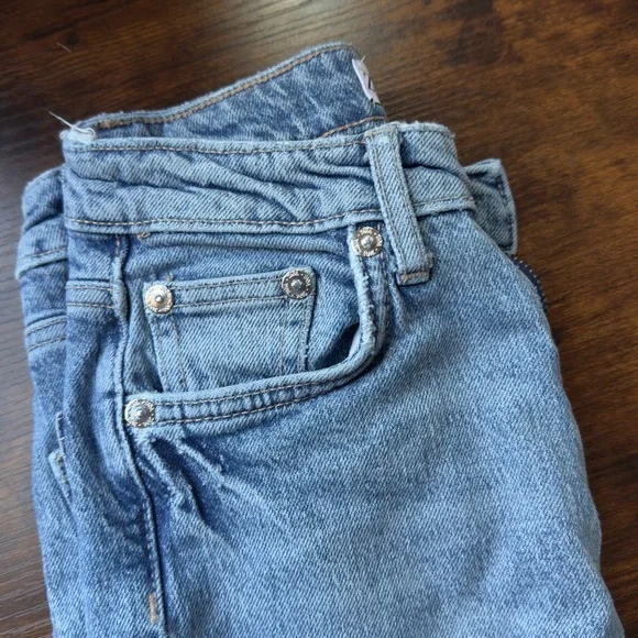 Zara Light Wash Blue Denim Jeans Straight Leg High Waist Size 0 - Picture 4 of 13